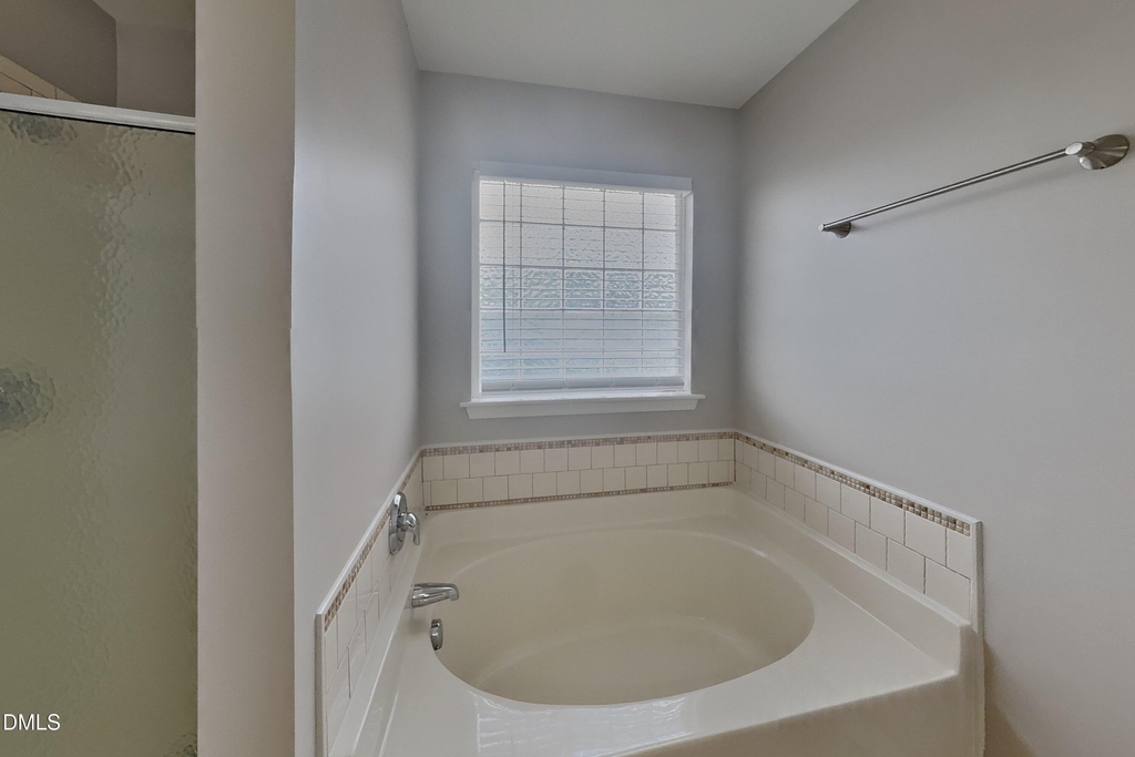 1104 Braemar Highland Drive - Photo 7