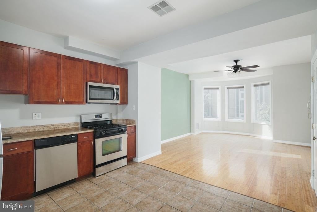 800 N 2nd Street - Photo 3