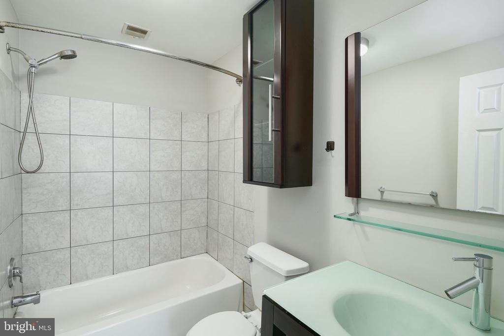 800 N 2nd Street - Photo 13