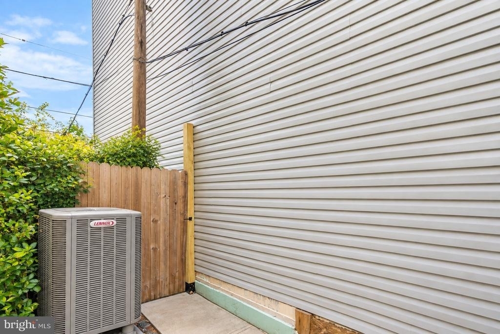 810 Diamond Street - Photo 17