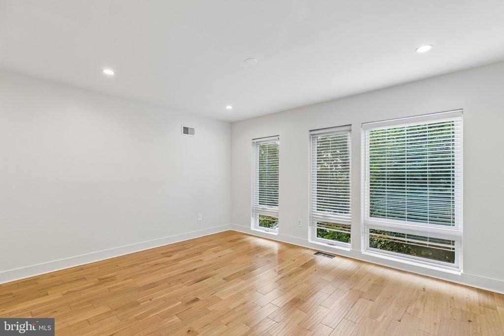 1811 Blair Street - Photo 24