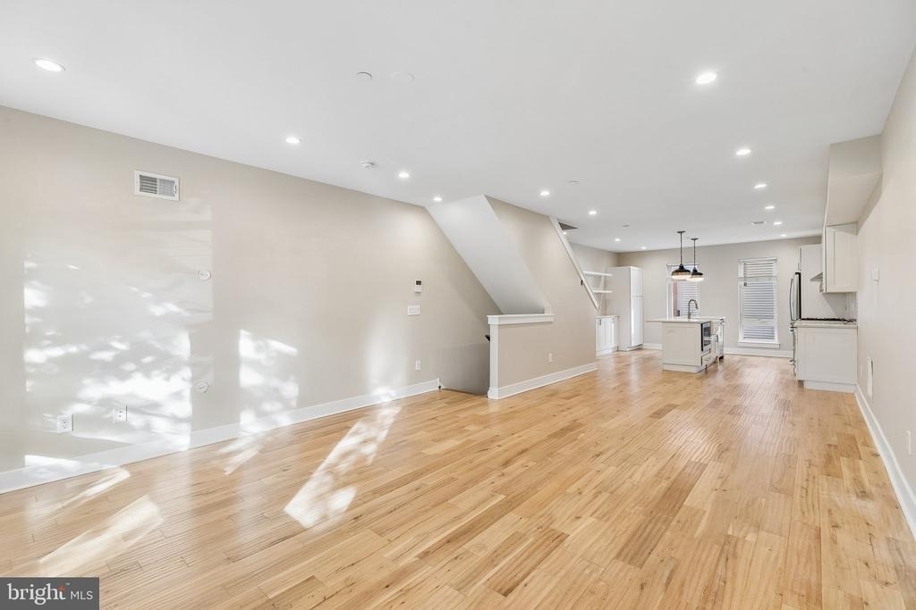1811 Blair Street - Photo 8