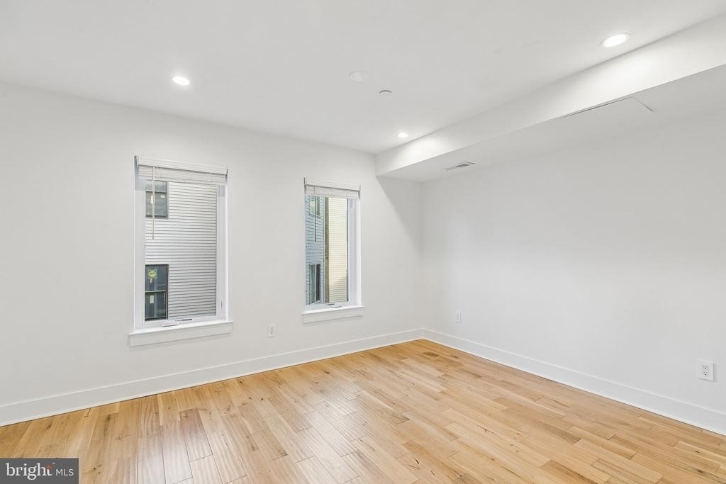 1811 Blair Street - Photo 18
