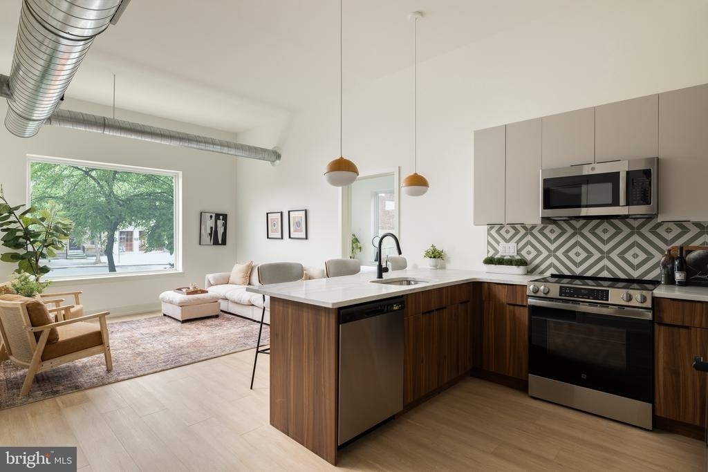 1818 N 53rd Street - Photo 6