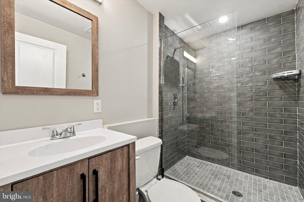2348 Mountain Street - Photo 25