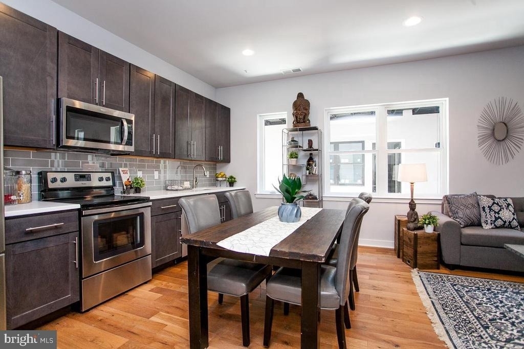 5938 Henry Avenue - Photo 1