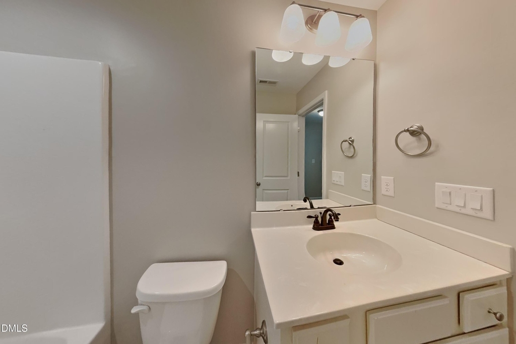 111 Cottage Court - Photo 13