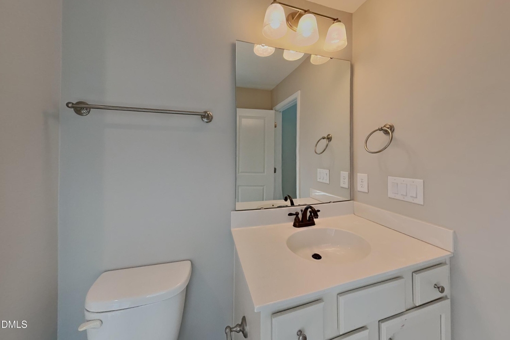 111 Cottage Court - Photo 7
