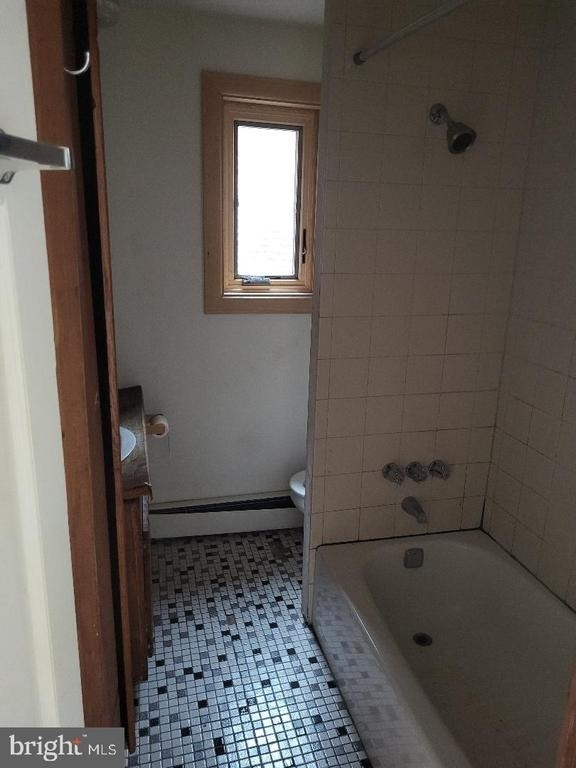 872 23rd Street N - Photo 3