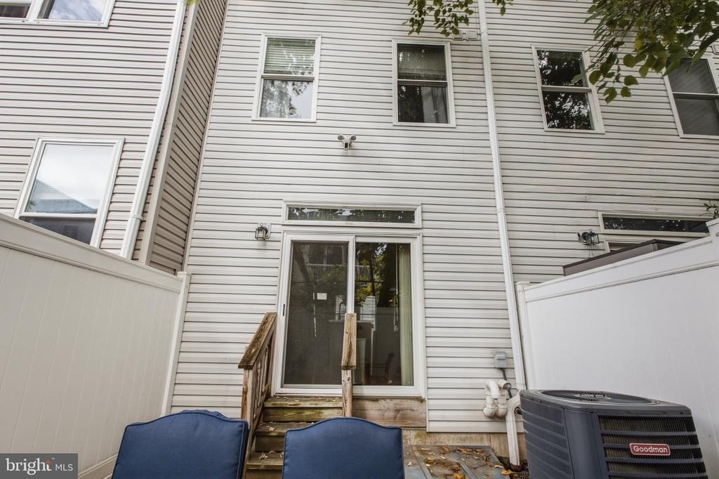 2228 Wilder Street - Photo 35