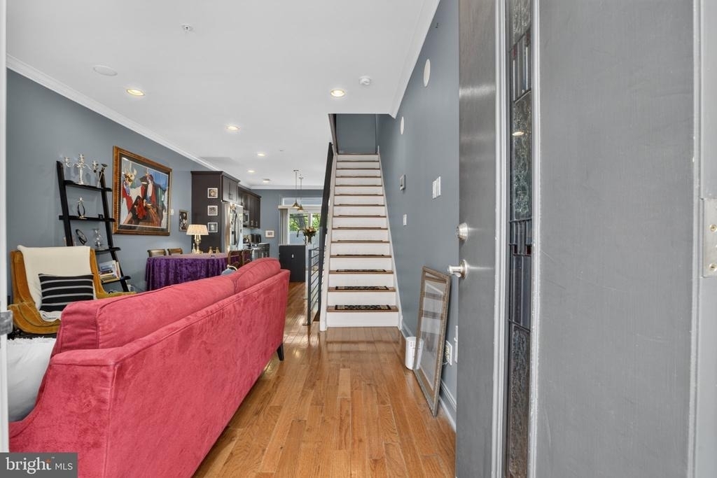 2228 Wilder Street - Photo 5