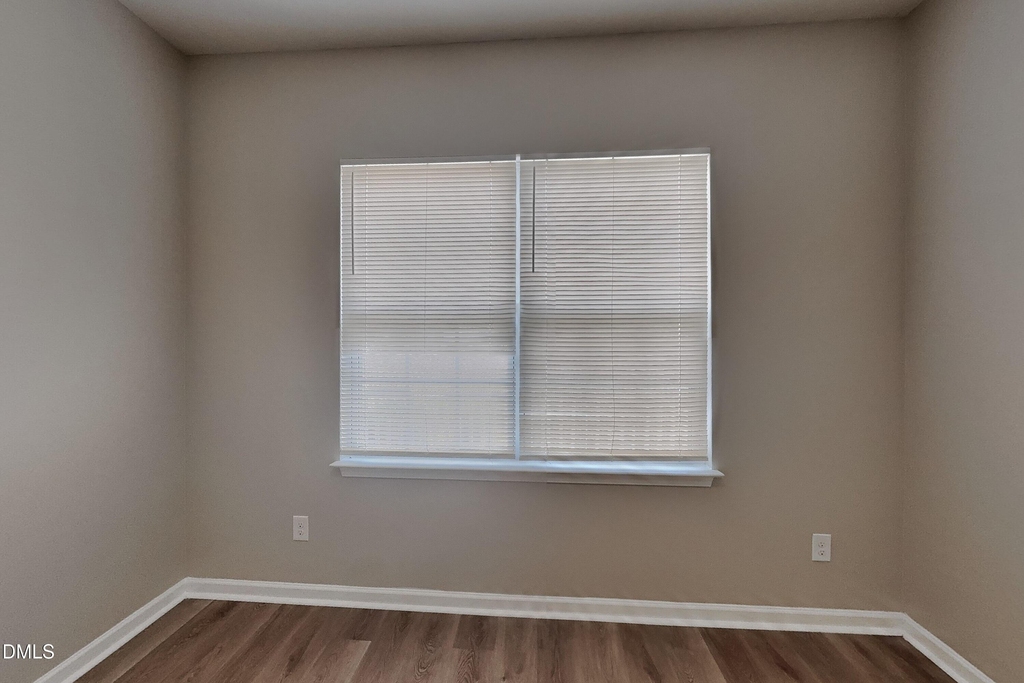 909 Wild Lilac Court - Photo 11