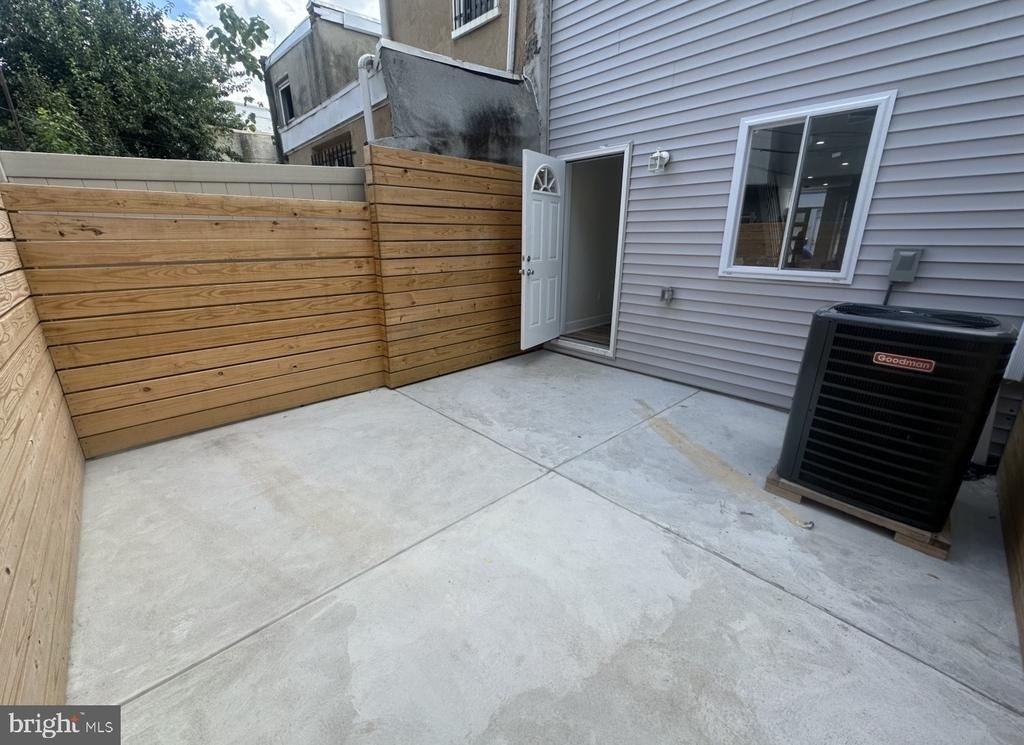 539 Mcclellan Street - Photo 18