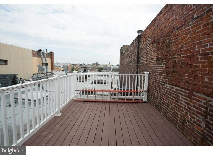 924 Pine Street - Photo 16