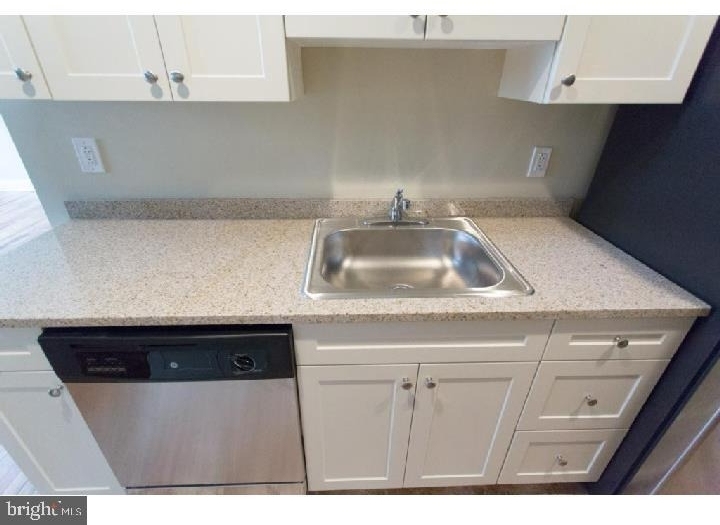 924 Pine Street - Photo 10