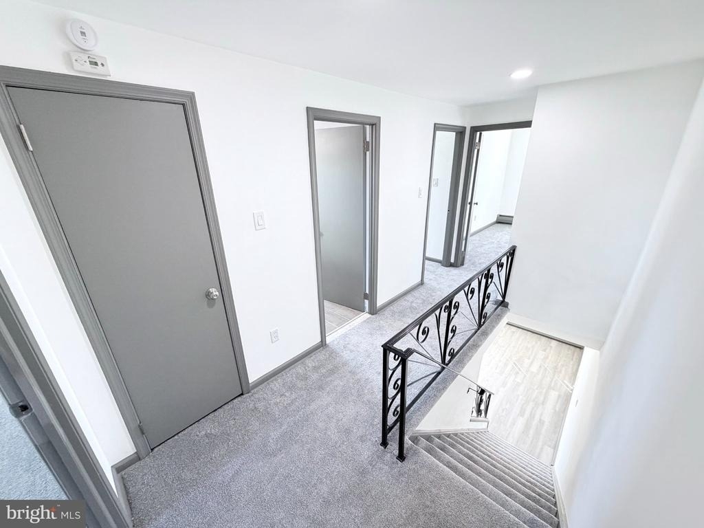 1612 Tremont Avenue - Photo 15