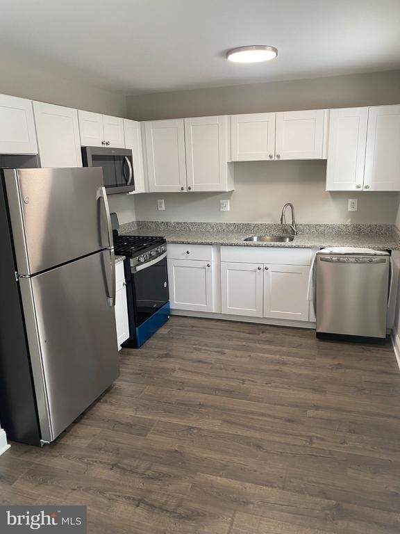944 Craftsman Road - Photo 2