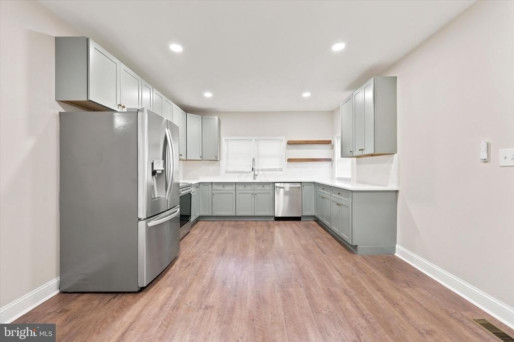 1605 Brinton Bridge Road - Photo 2