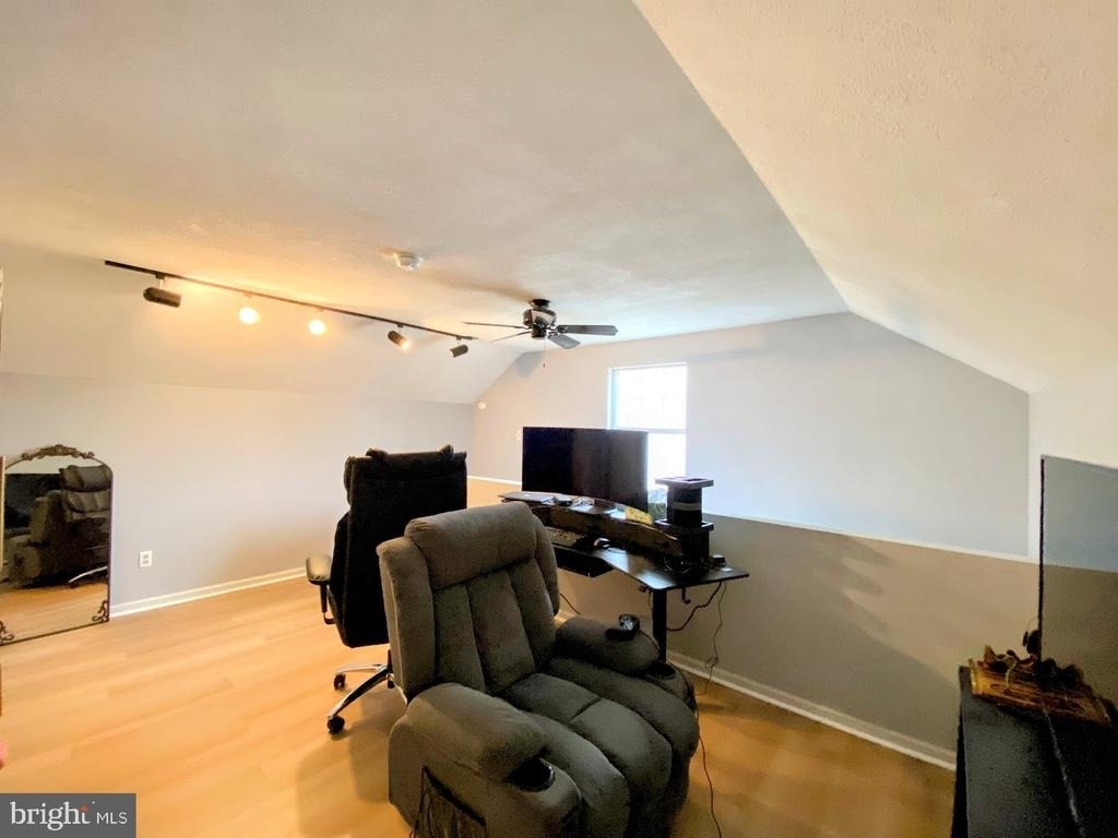 1220 Timothy Lane - Photo 18
