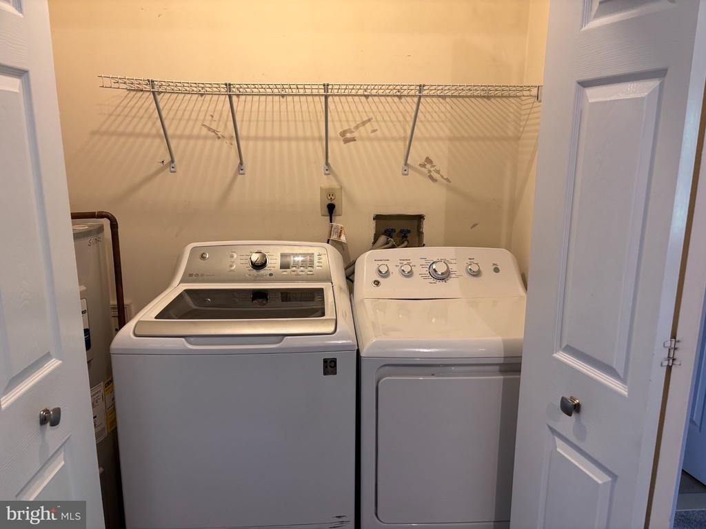 184 Victoria Court - Photo 18