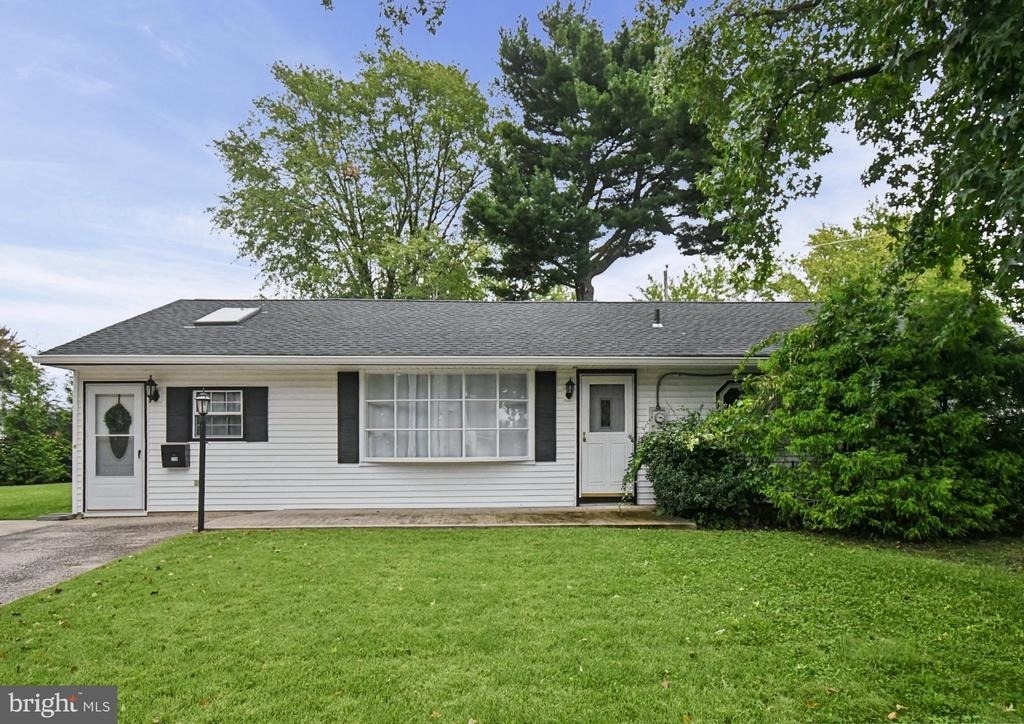 110 Lebbie Lane - Photo 1