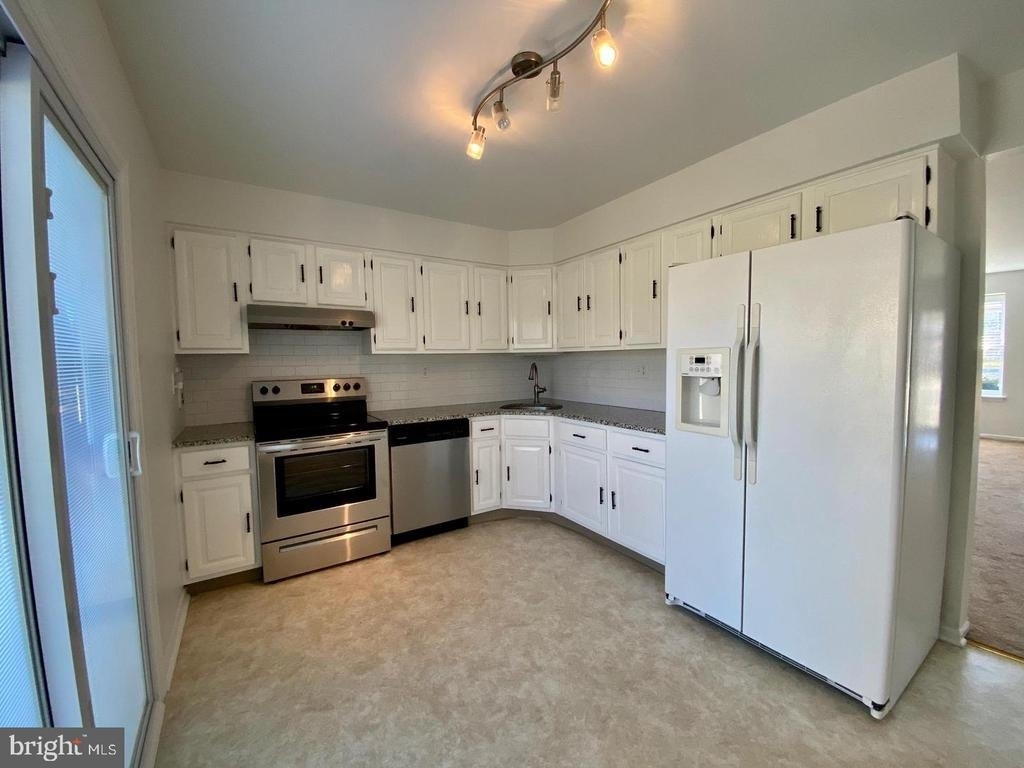 1784 N Dove Road - Photo 2