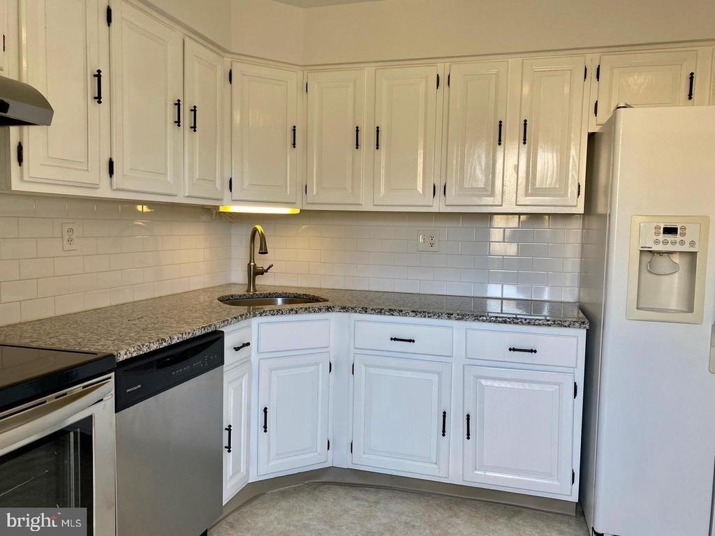 1784 N Dove Road - Photo 1