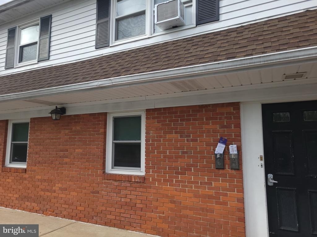 14 Girard Road S - Photo 11