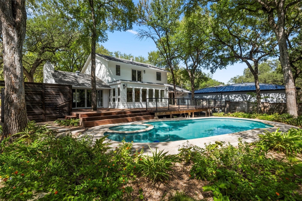 3117 Eanes Cir - Photo 1