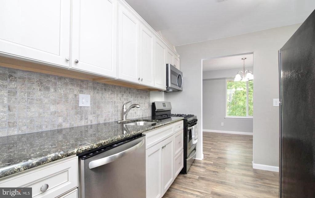 129 Echelon Road - Photo 21