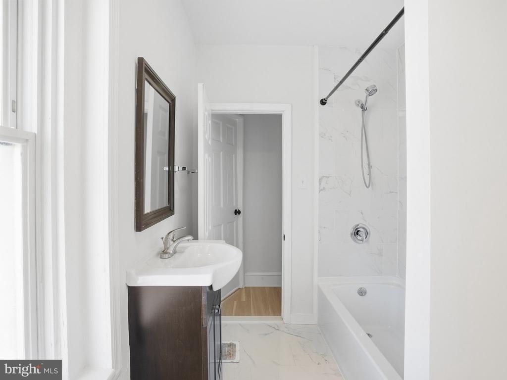75 Ellis Street - Photo 36