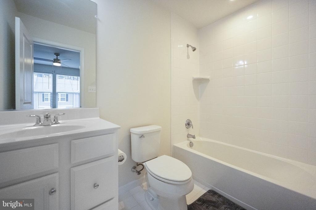 43901 Eucalyptus Way - Photo 19