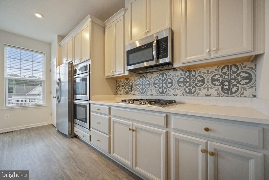 43901 Eucalyptus Way - Photo 3