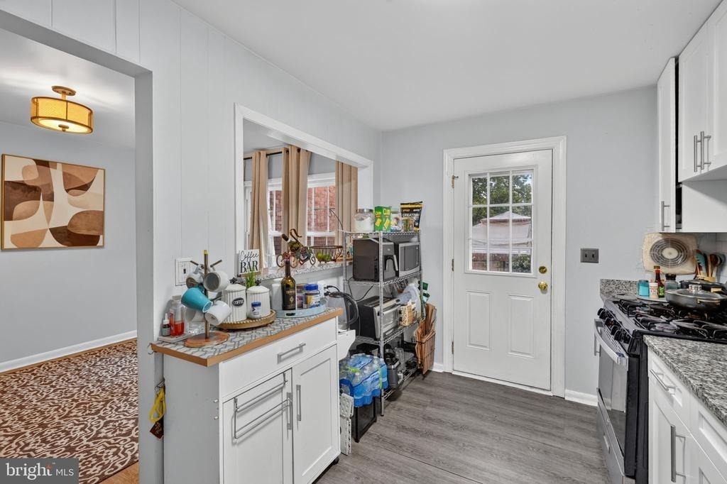 12914 Claxton Drive - Photo 10