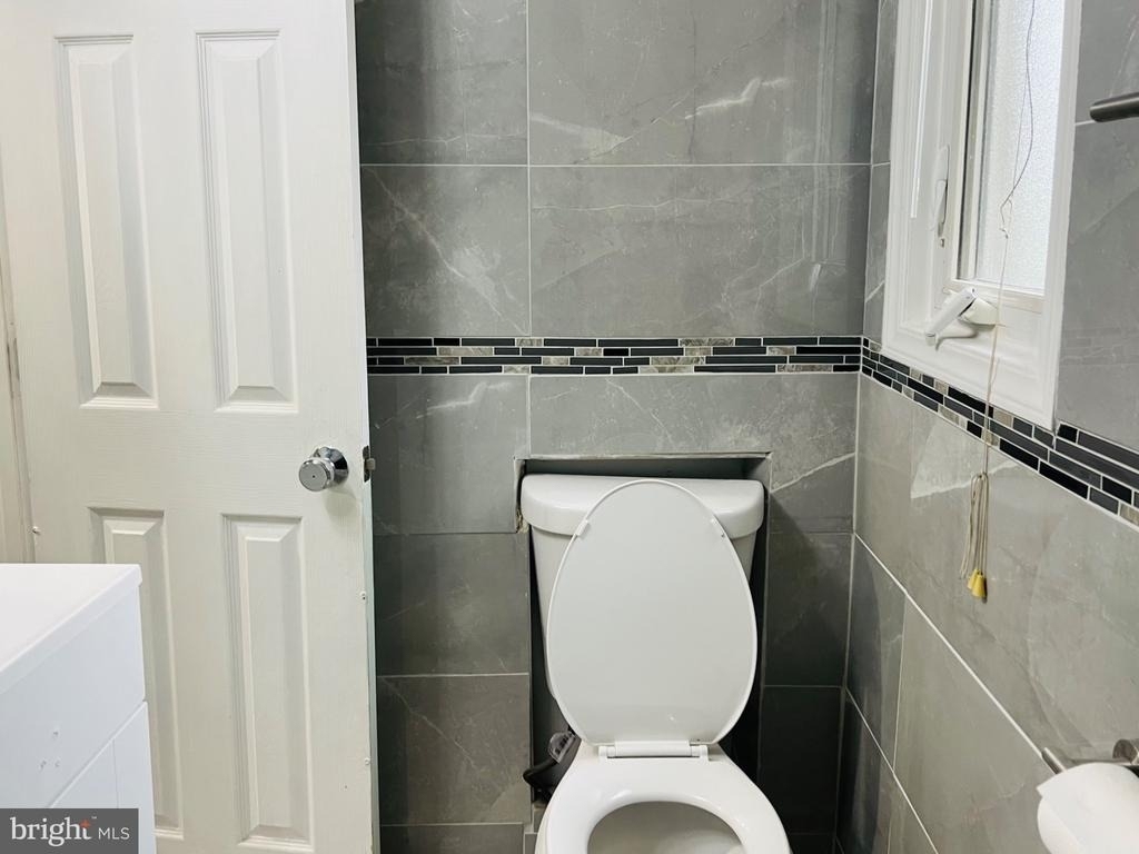 554 Wilson Drive - Photo 11