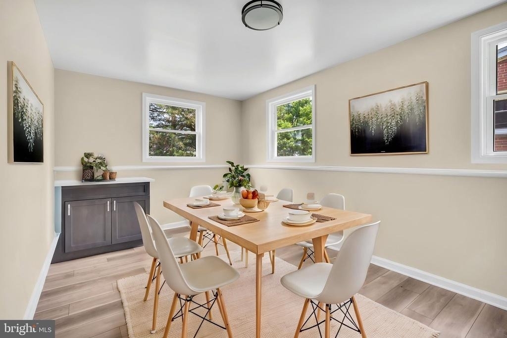 7536 Abbington Drive - Photo 8