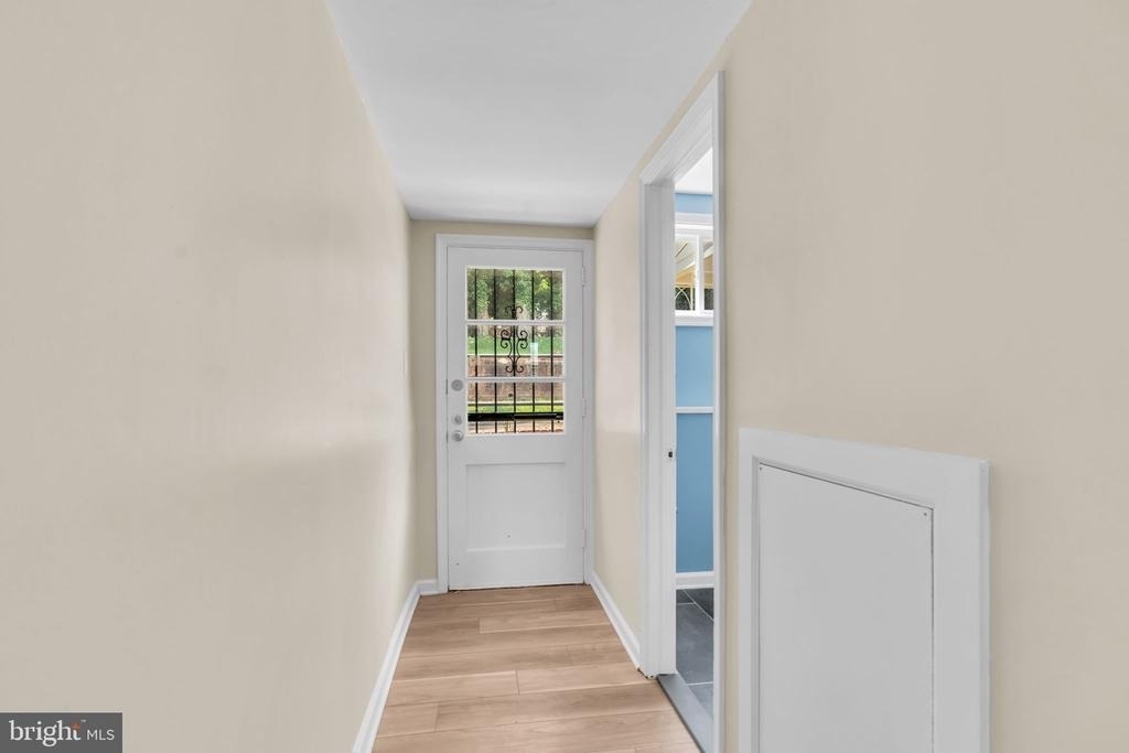7536 Abbington Drive - Photo 18