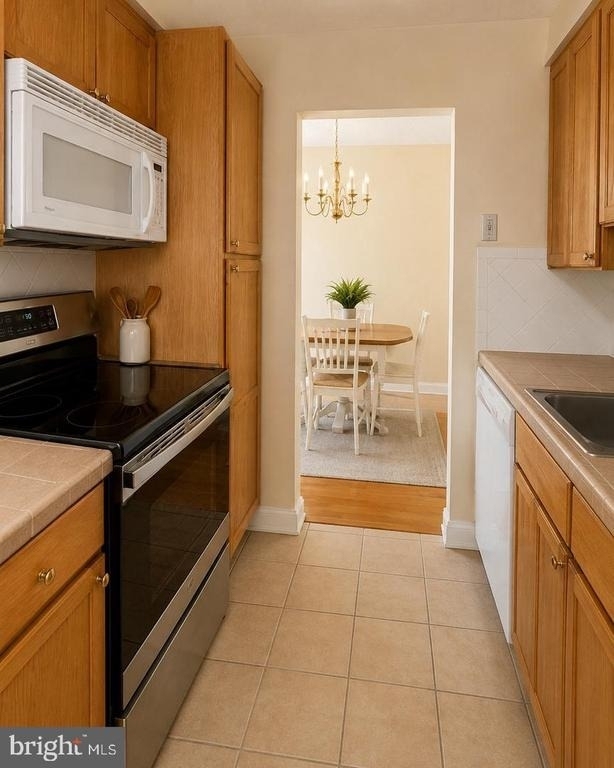3006 New Oak Lane - Photo 1