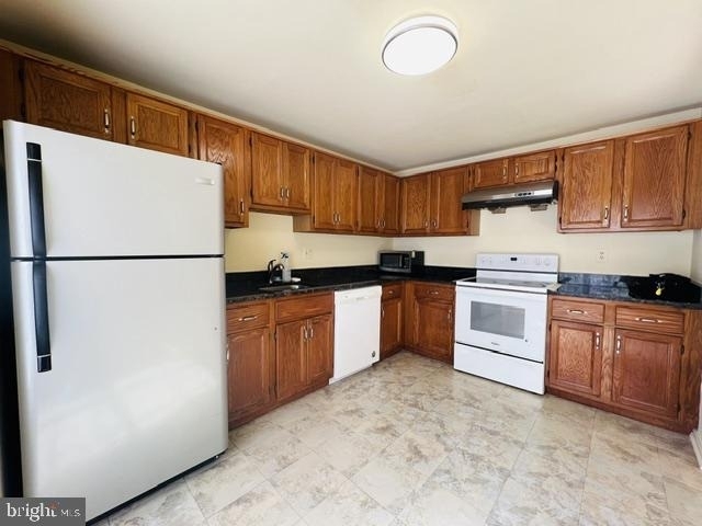 10508 Smithy Court - Photo 2