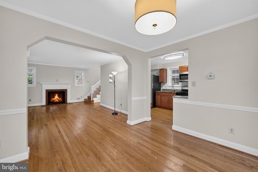 406 Gilmoure Drive - Photo 34