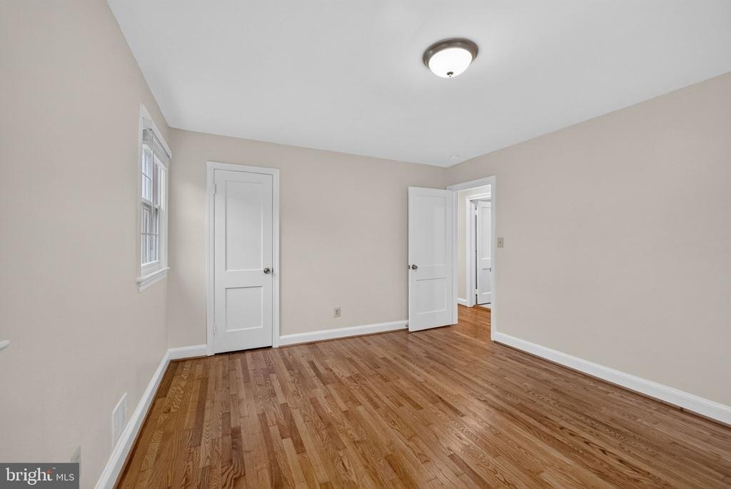 406 Gilmoure Drive - Photo 21