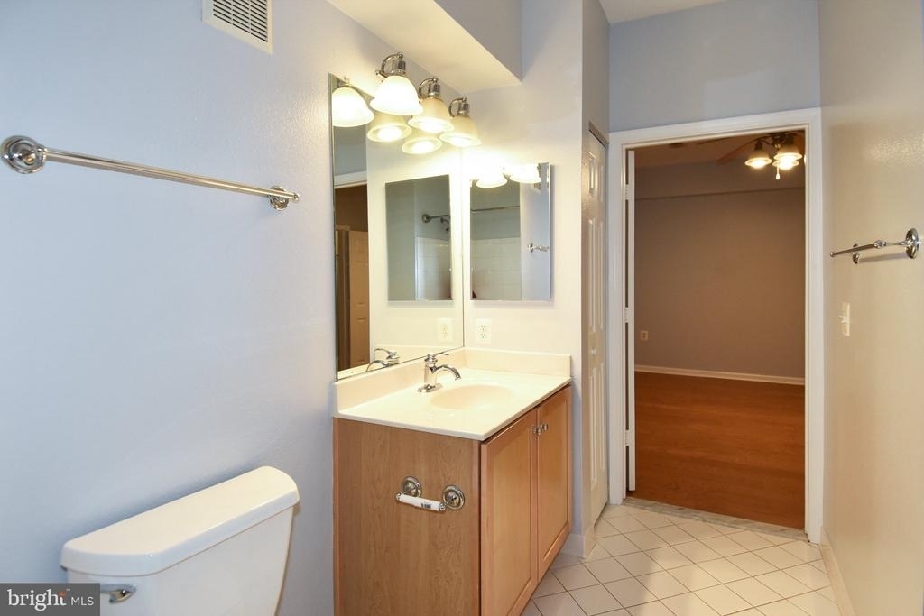 11800 Old Georgetown Road - Photo 16