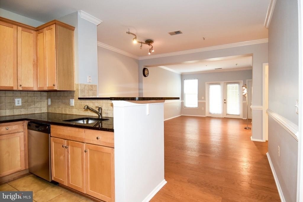 11800 Old Georgetown Road - Photo 3