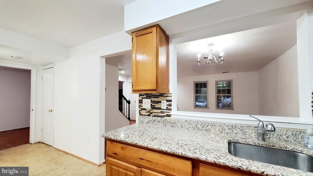 3734 Amsterdam Terrace - Photo 11