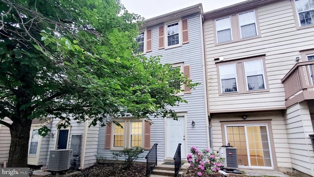 3734 Amsterdam Terrace - Photo 0