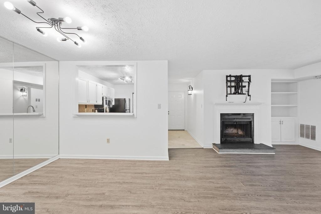 898 Windbrooke Drive - Photo 14
