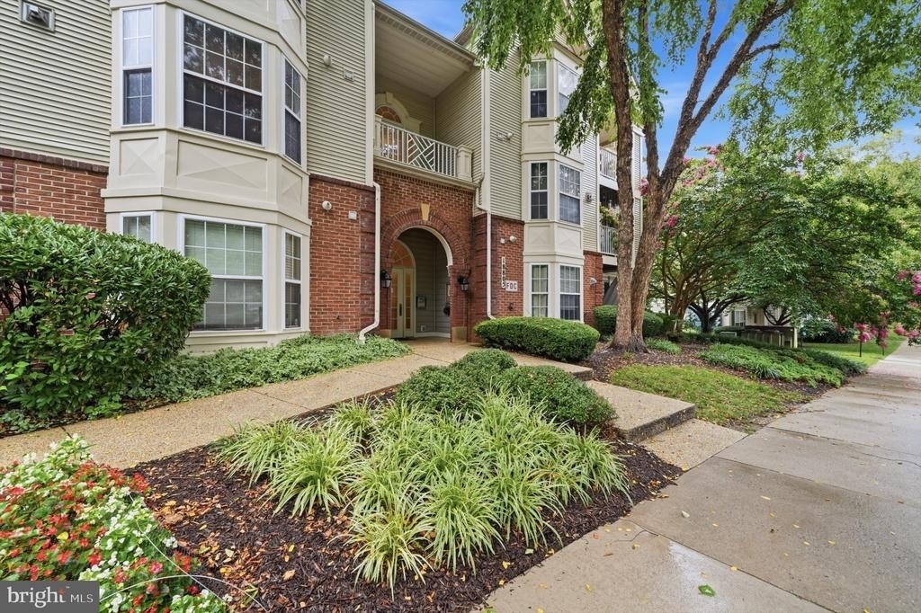 18805 Sparkling Water Drive - Photo 51