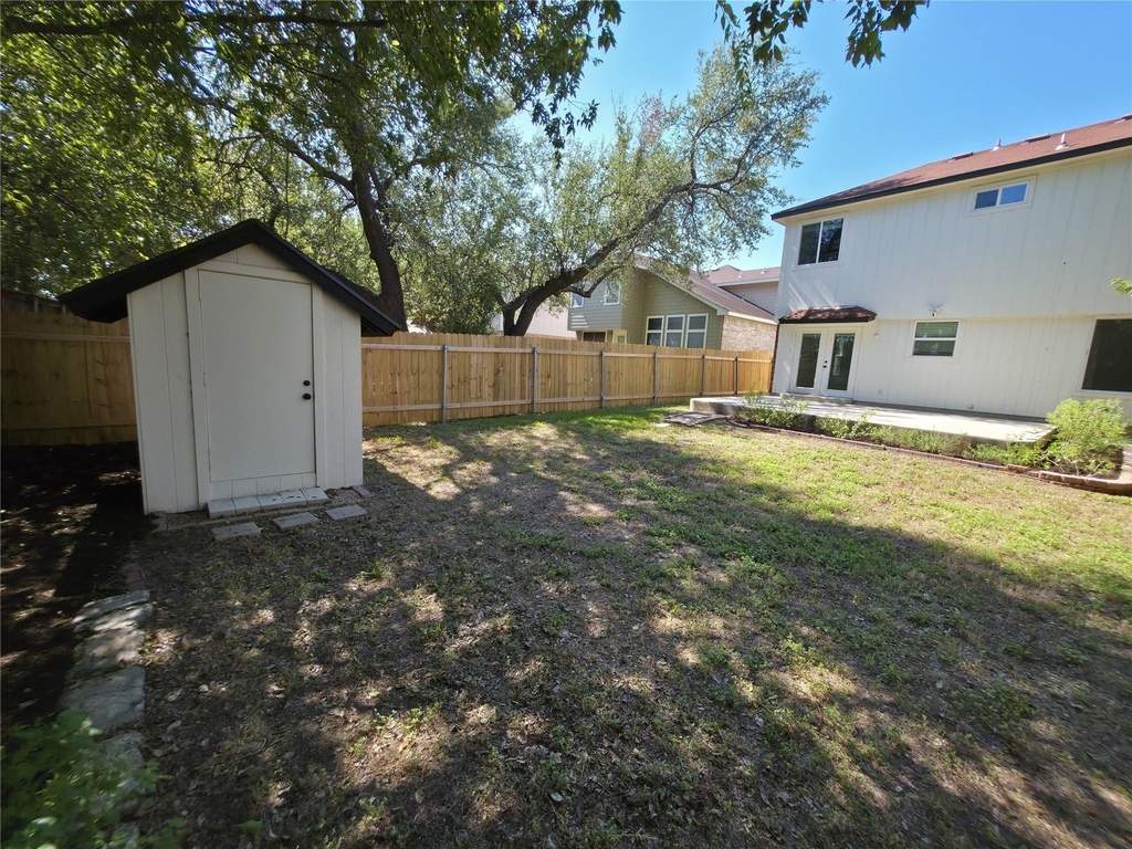 7613 Peabody Dr - Photo 15