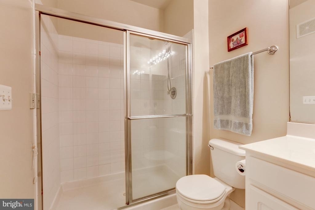 11924 Darnestown Road - Photo 21