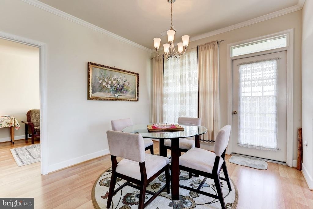 11924 Darnestown Road - Photo 9